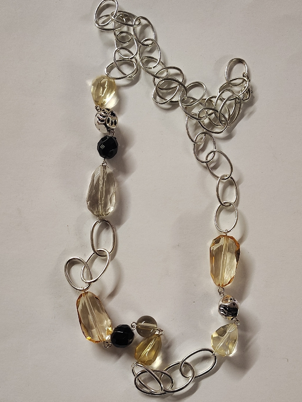 Fashion Silver Chain Necklace with Citrine and Black Beads